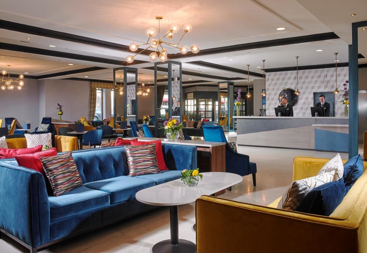 Отель Camden Court Hotel Дублин-4