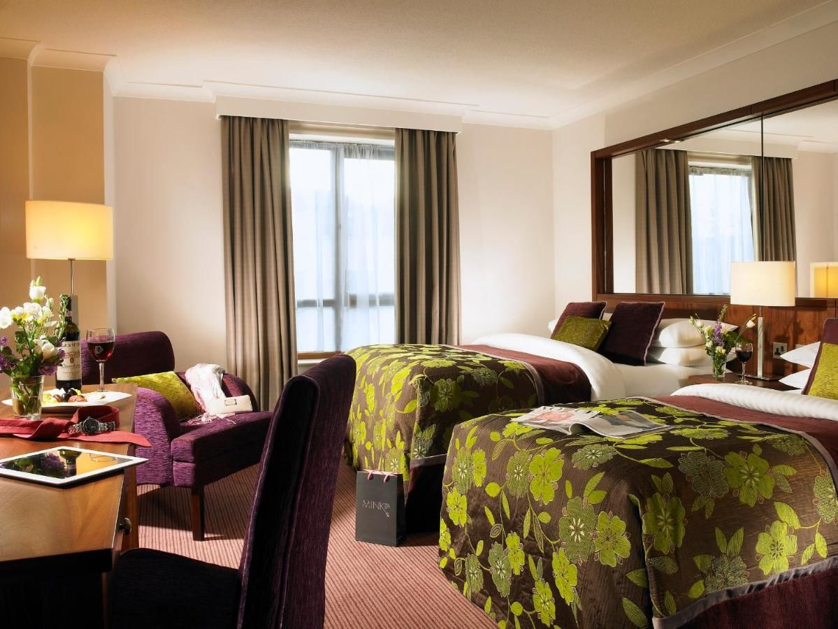 Отель Camden Court Hotel Дублин-16
