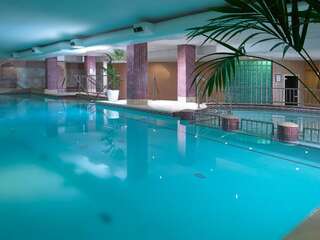 Отель Camden Court Hotel Дублин-1